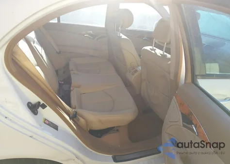 2008 Mercedes-Benz E 350 4Matic из США, поврежденный, VIN WDBUF87X78B330458